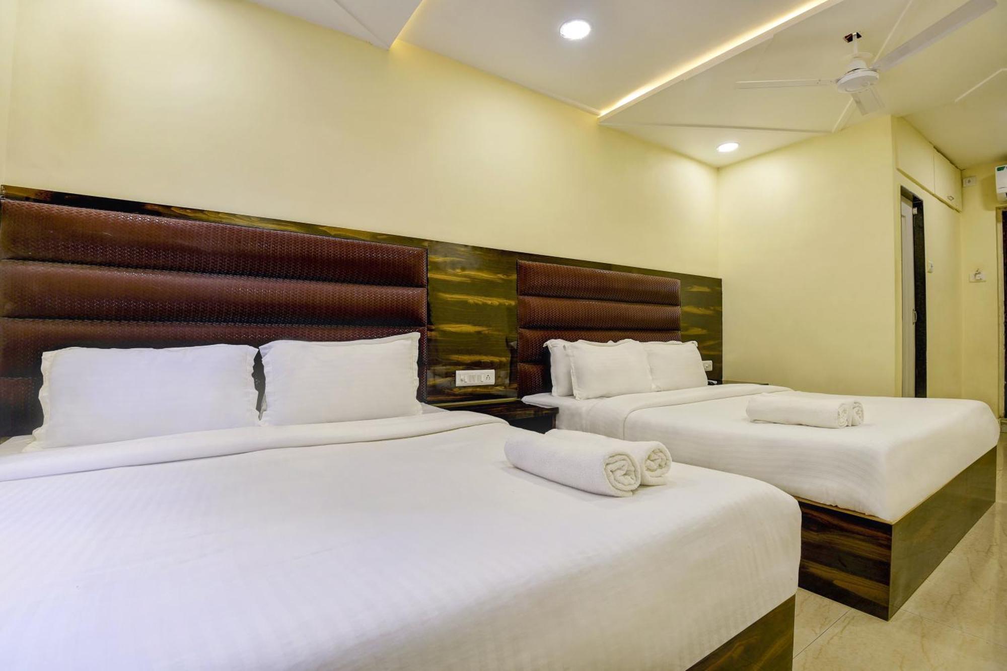 Hotel Deluxe Mumbai Dış mekan fotoğraf