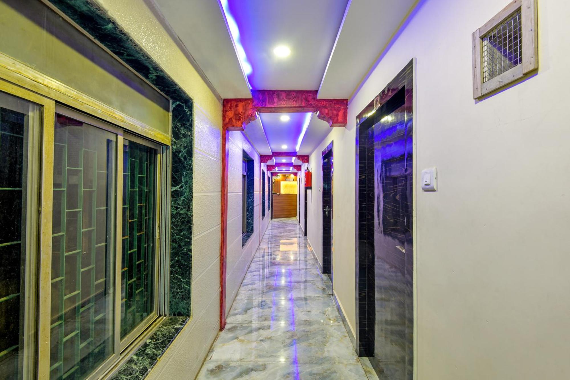 Hotel Deluxe Mumbai Dış mekan fotoğraf